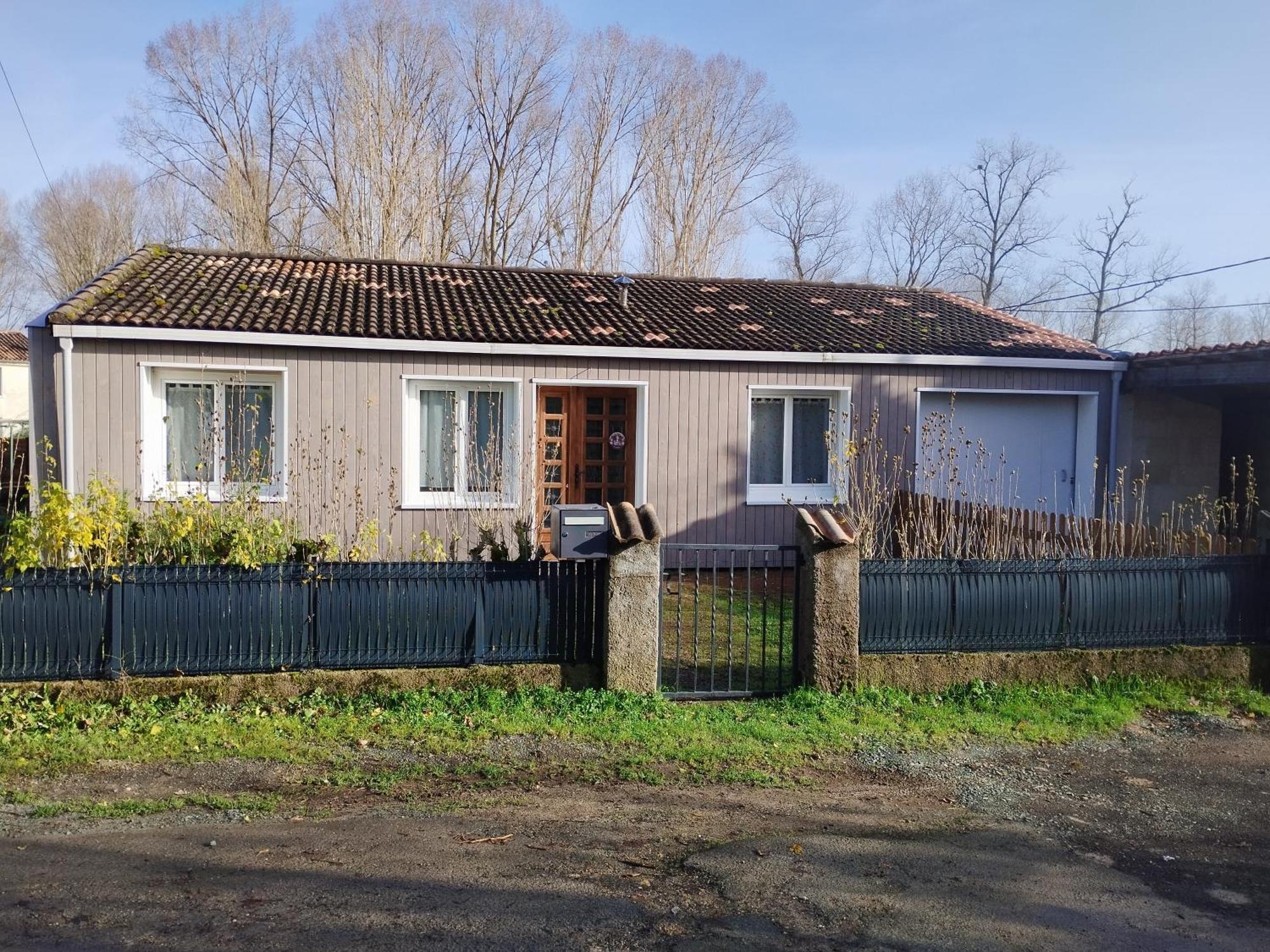 Gite Le Vieux Moulin Sansais Kültér fotó